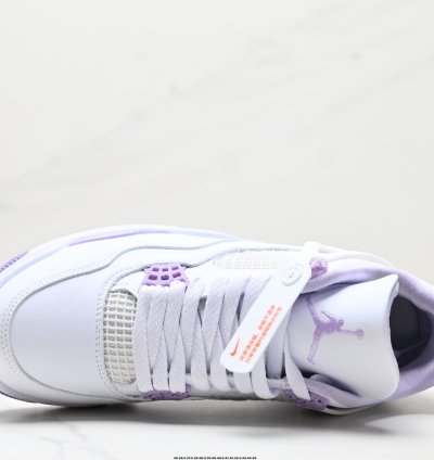 250 Nike Air Jordan 4 Retro CT8527-115