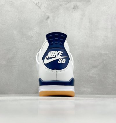 Air Jordan 4 Retro DR5415-100