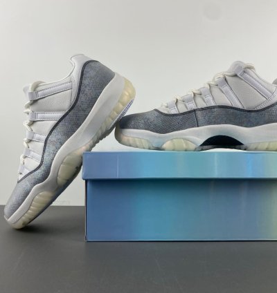 Air Jordan 11 Low Year of the Snake - HQ7000-001