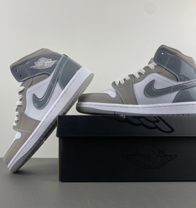 Jordan 1 Mid SE White Medium Grey Cool Grey - HF3216-100
