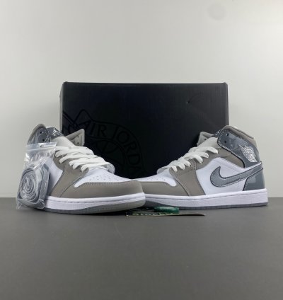 Jordan 1 Mid SE White Medium Grey Cool Grey - HF3216-100