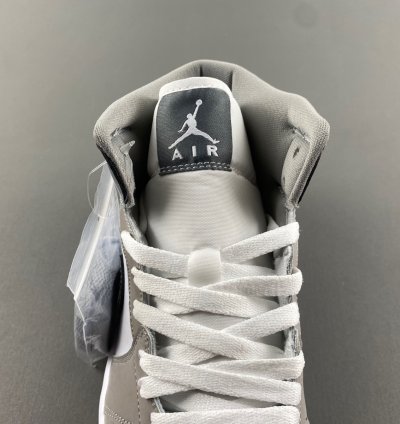 Jordan 1 Mid SE White Medium Grey Cool Grey - HF3216-100