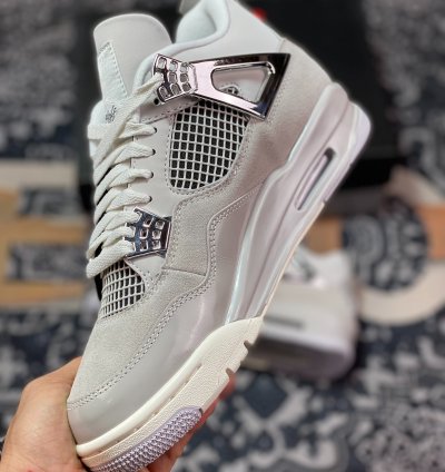 Air Jordan 4 Retro ”Light Iron Ore” AQ9129-001