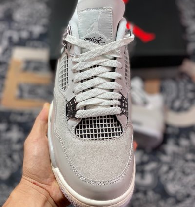 Air Jordan 4 Retro ”Light Iron Ore” AQ9129-001