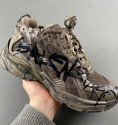 Balenciaga Runner Graffiti White - 677403 W3RBQ 2010