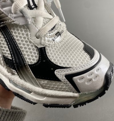 Balenciaga Runner White Black Gradient - 772774 WRUNG 9010