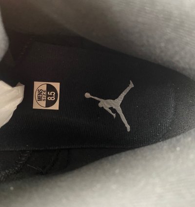 Air Jordan 12 Retro Barons - CT8013-010