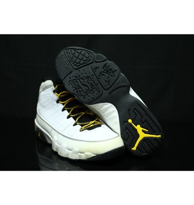 2011 Air Jordan 9 Retro Quai 54 White 302370 105 Size 9 5
