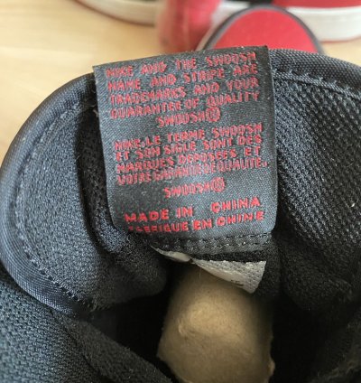 Air Jordan 1 Retro High OG Bred 2013