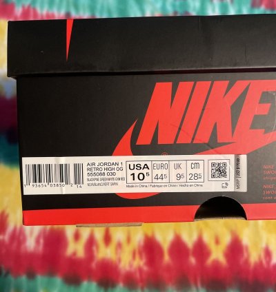 Air Jordan 1 Retro High OG Pine Green