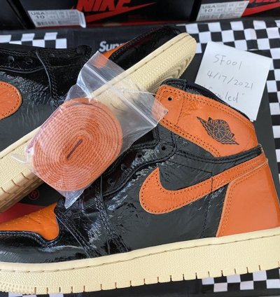 Air Jordan 1 Retro High Shattered Backboard 3 0 GS Size 7Y