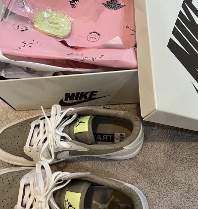 Air Jordan 1 retro low golf Travis scott