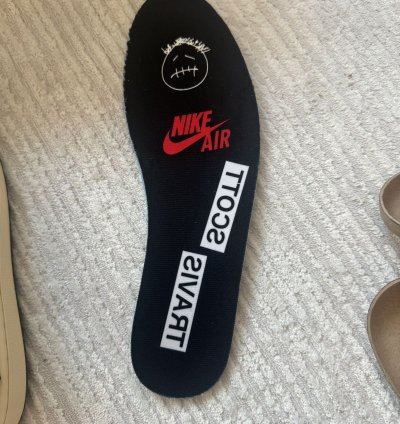 Air Jordan 1 Retro Low Travis Scott Medium Olive US 9 5