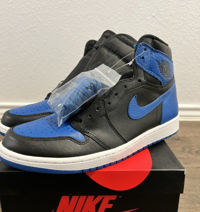 Air Jordan 1 Royal
