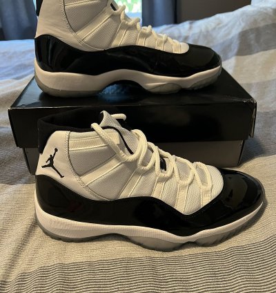 Air Jordan 11 Concord Size 11