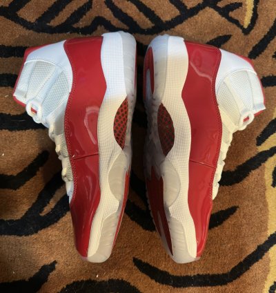 AIR JORDAN 11 RETRO CHERRY