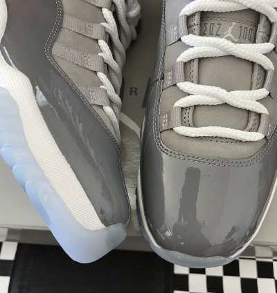 Air Jordan 11 Retro Cool Grey 2021 CT8012-005 Size 7 5