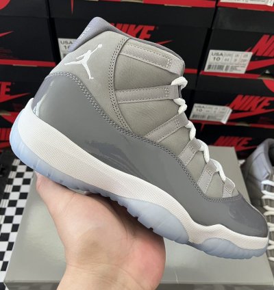 Air Jordan 11 Retro Cool Grey 2021 CT8012-005 Size 7 5