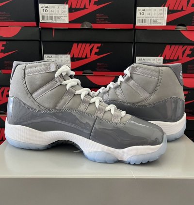 Air Jordan 11 Retro Cool Grey 2021 CT8012-005 Size 7 5
