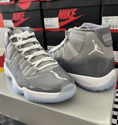 Air Jordan 11 Retro Cool Grey 2021 CT8012-005 Size 7 5