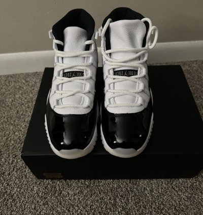 Air Jordan 11 Retro Gratitude