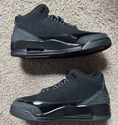 Air Jordan 3 black cat size 9 5