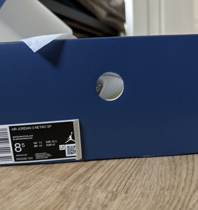 Air Jordan 3 fragment collab