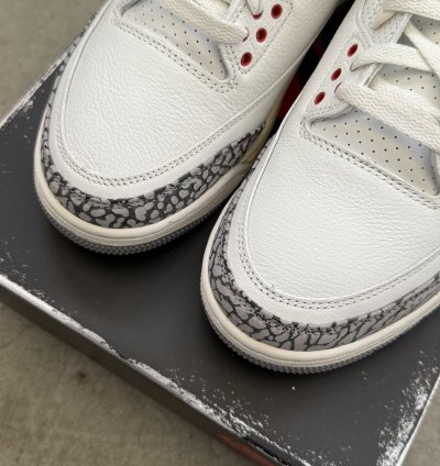 Air Jordan 3 Reimagined White Cement Sz 10 (2023)
