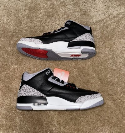 Air Jordan 3 Retro Black Cement 2024