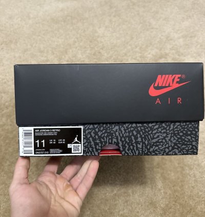 Air Jordan 3 Retro Black Cement 2024