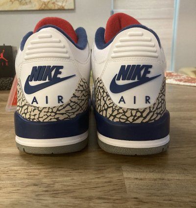 Air Jordan 3 Retro OG True Blue