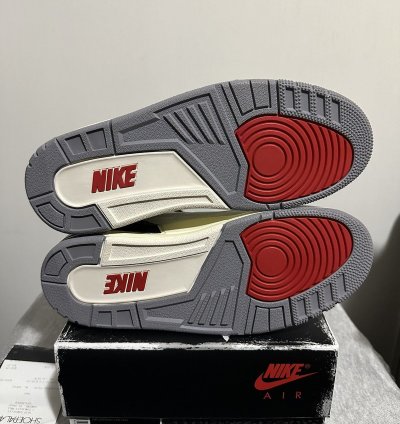 Air Jordan 3 Retro White Cement