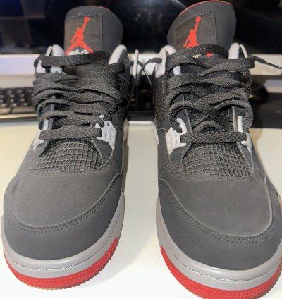 Air Jordan 4 Bred 2019