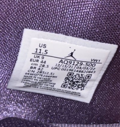 Air Jordan 4 Canyon Purple