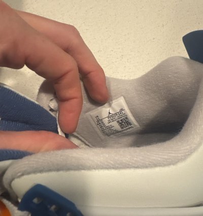 Air Jordan 4 Military Blue