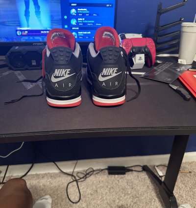 Air Jordan 4 OG Bred 2019