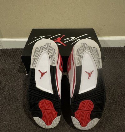 Air Jordan 4 Red Cement