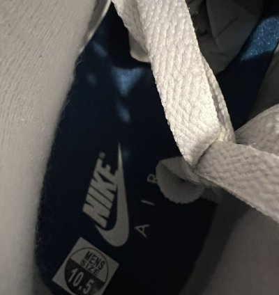 Air Jordan 4 Retro Military Blue size 10 5