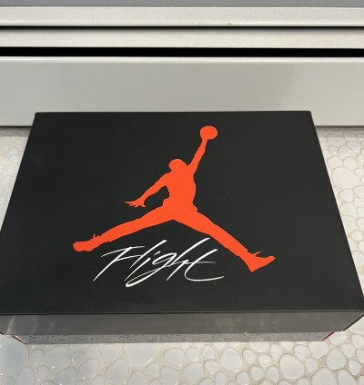 Air Jordan 4 Retro Military Blue size 10 5