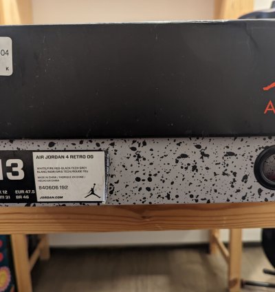 Air Jordan 4 Retro OG