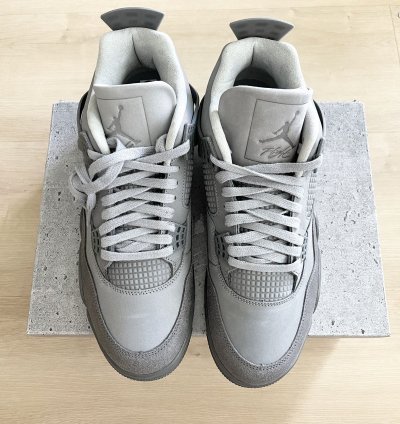 Air Jordan 4 Retro SE Wet Cement