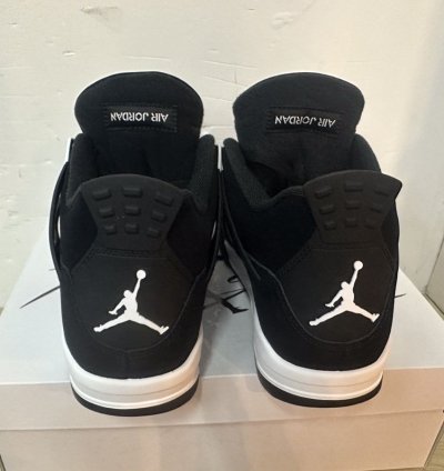 Air Jordan 4 Retro White Thunder