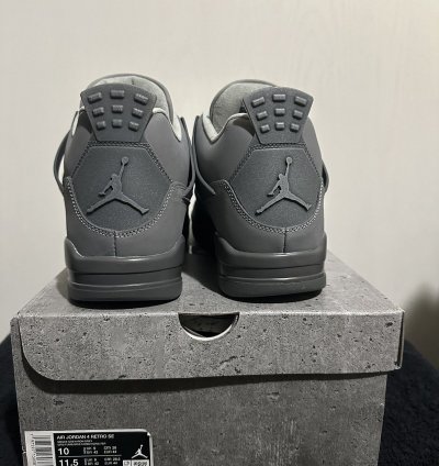Air Jordan 4 Wet Cement