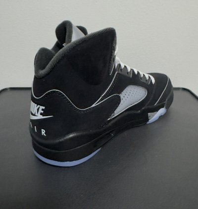 Air Jordan 5 Retro OG - Black Metallic