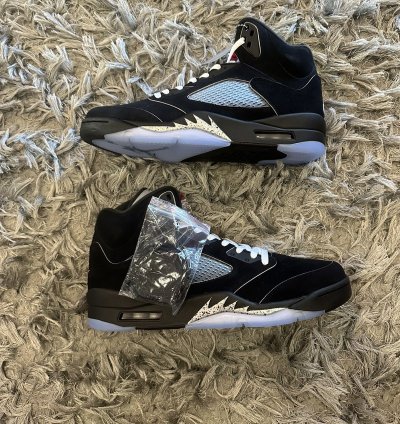 Air Jordan 5 Retro OG Black Metallic Reimagined