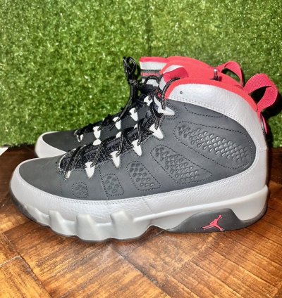AIR JORDAN 9 RETRO JOHNNY KILROY