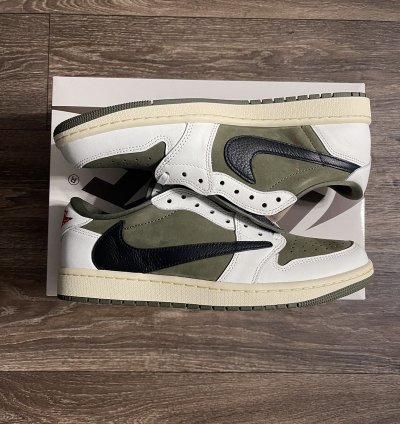 Air Jordan Retro 1 Low OG SP Travis Scott Medium Olive