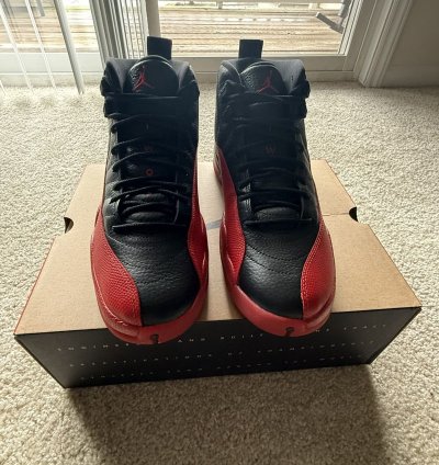 Air Jordan Retro 12 - Flu Game Size 12 5