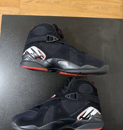 AIR JORDAN RETRO 8