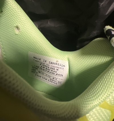Air Max Plus Premium Overbranding - Lime Blast 2018